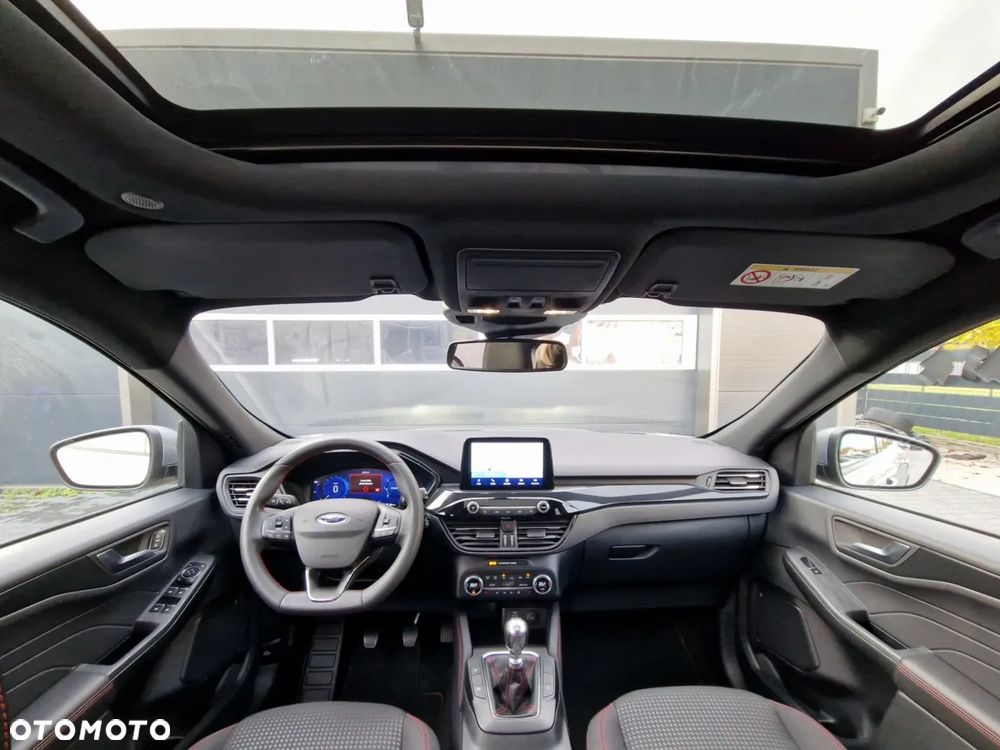 Ford Kuga - 25