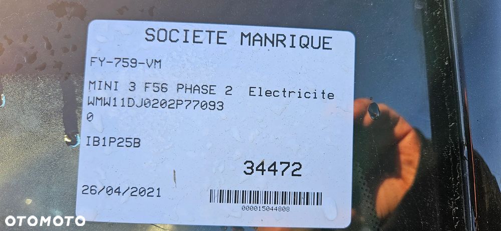 MINI Cooper SE Trim XL - 17