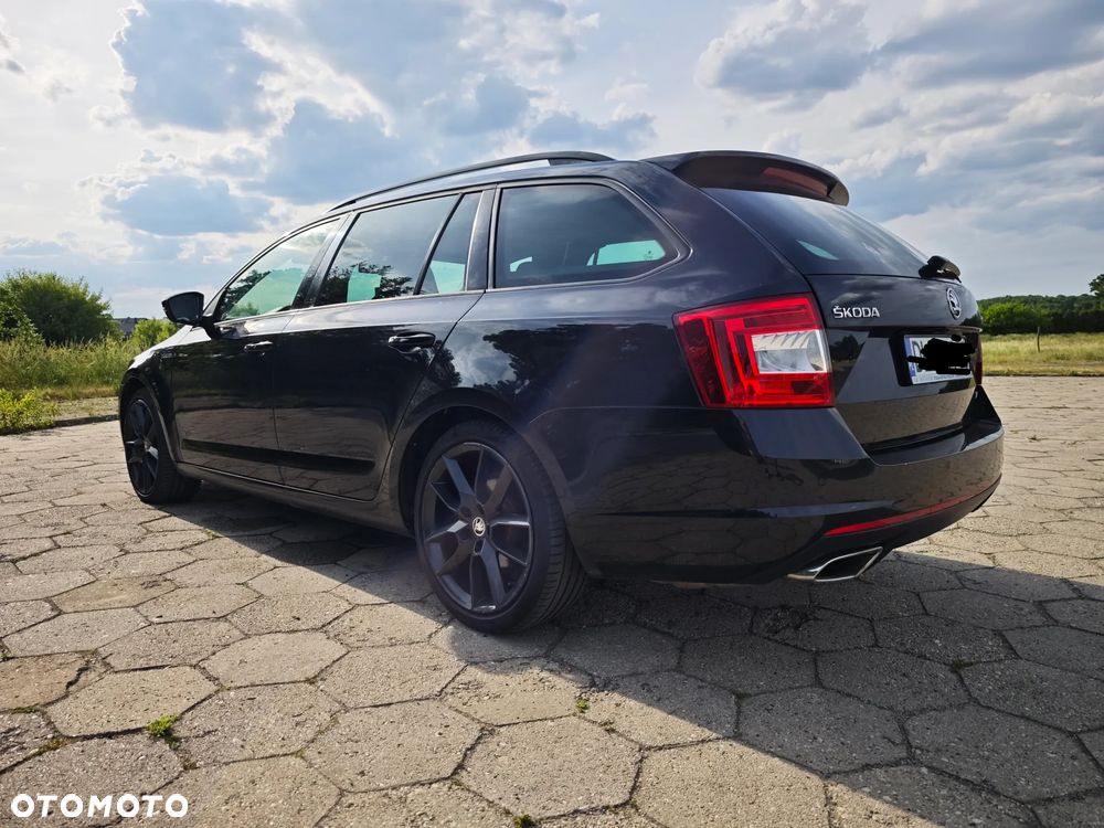 Skoda Octavia 2.0 TDI RS DSG - 8