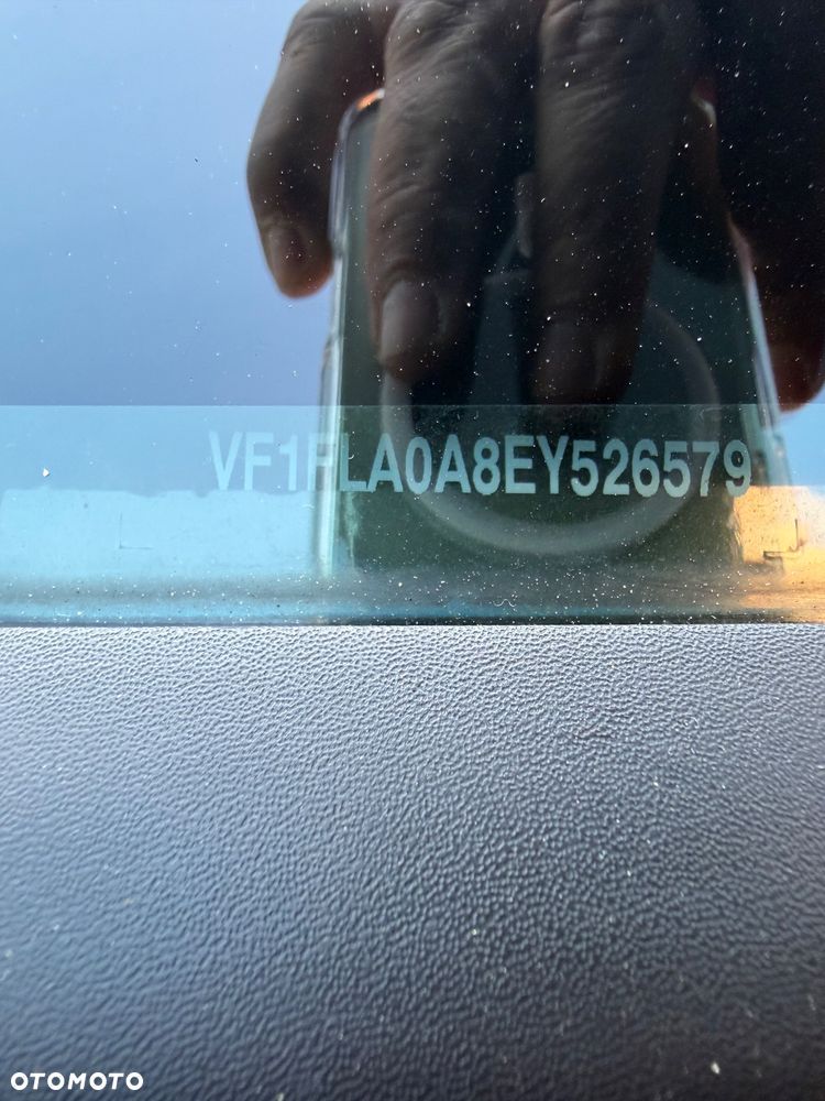 Renault Trafic Vivaro Primastar - 17