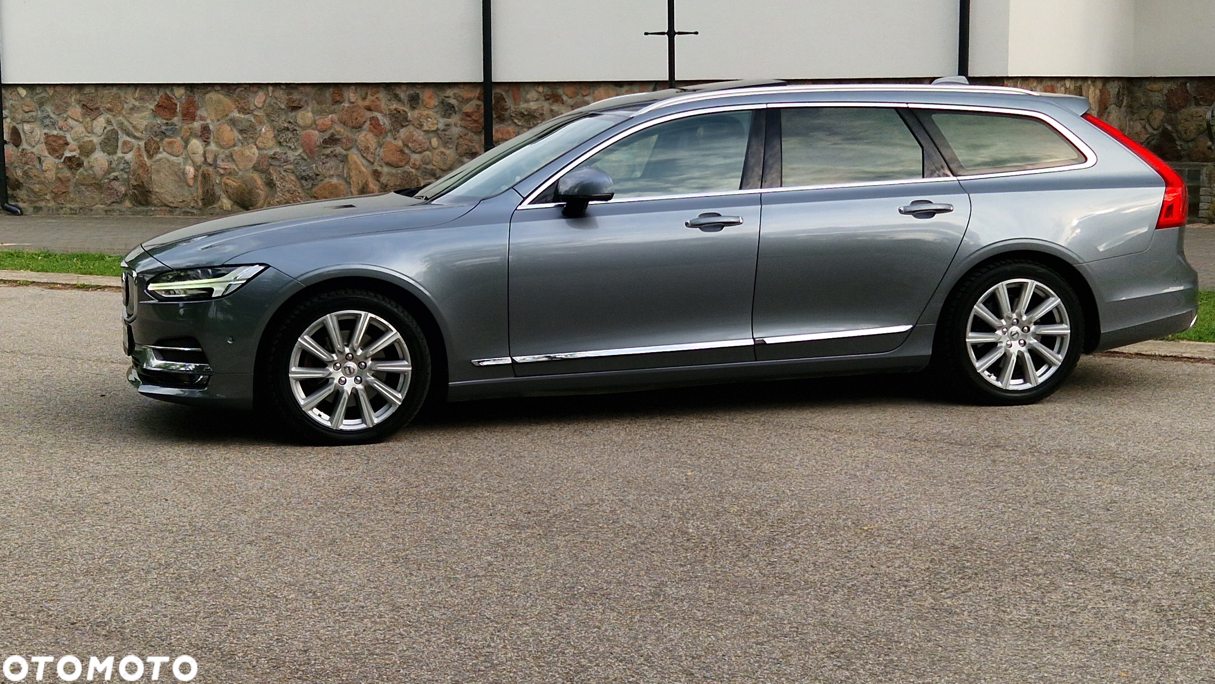 Volvo V90 D4 Inscription - 10