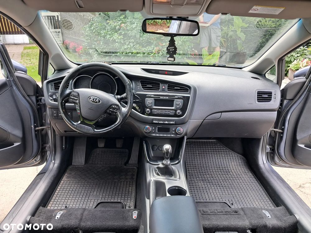Kia Ceed 1.6 CRDi Business Line - 6