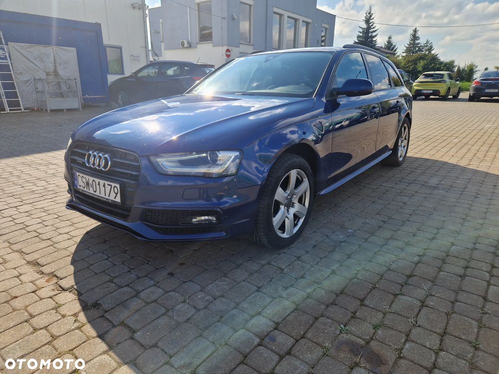 Audi A4 - 1