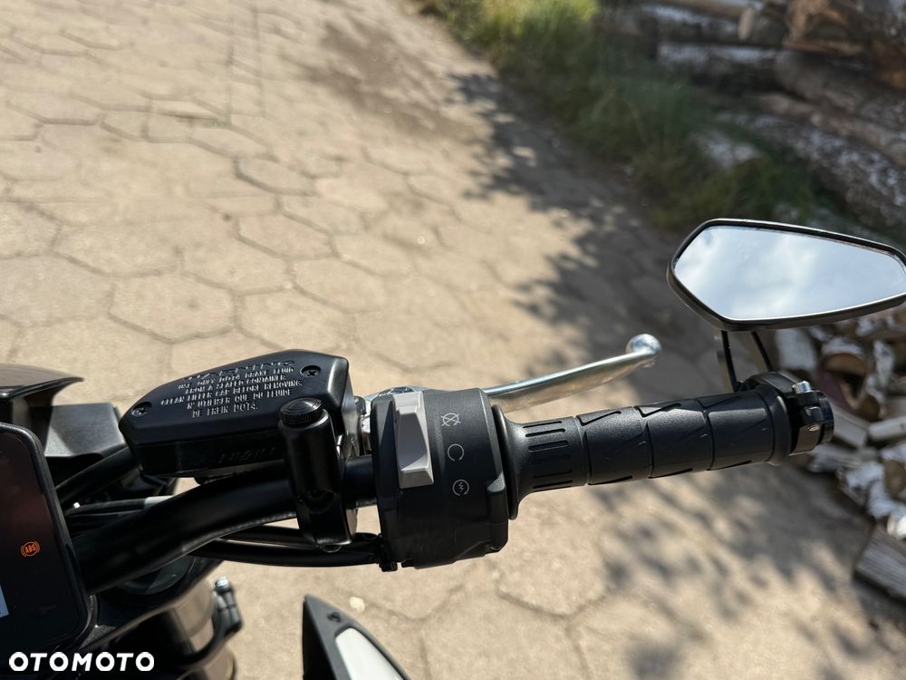 Kawasaki Z 900 - 19