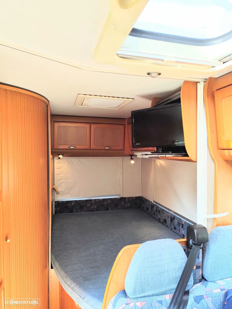 Hymer Car Eriba - 24
