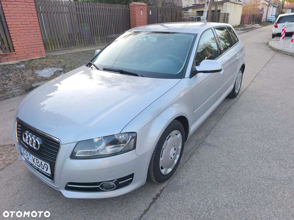 Audi A3 Sportback 1.6 TDI DPF Ambition - 1