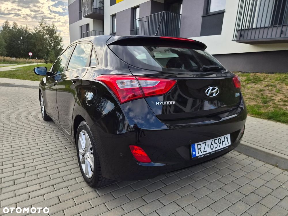 Hyundai i30 - 17