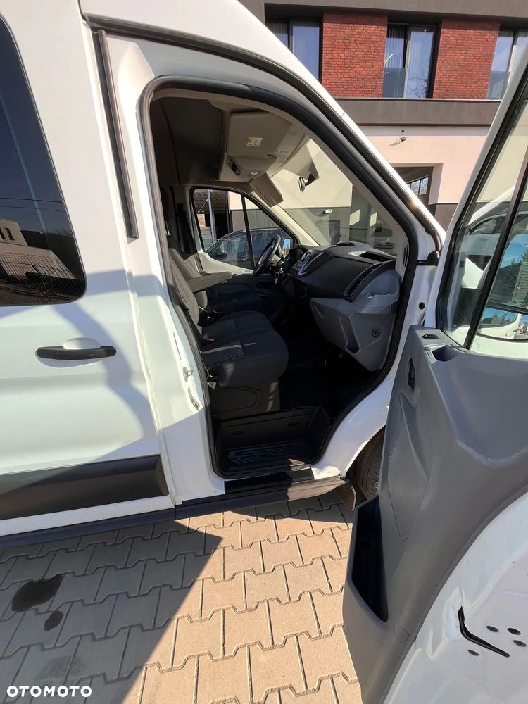 Ford Transit - 11