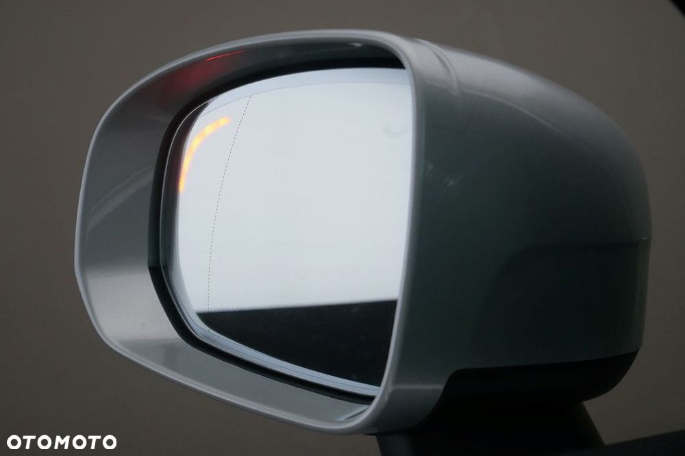 Volvo XC 60 - 32