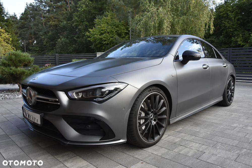 Mercedes-Benz CLA AMG 35 4-Matic 7G-DCT - 2