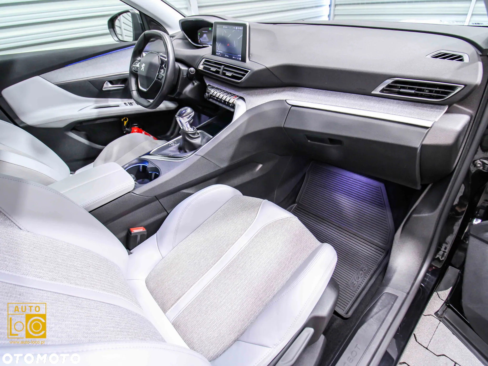 Peugeot 3008 1.2 PureTech Allure S&S - 9