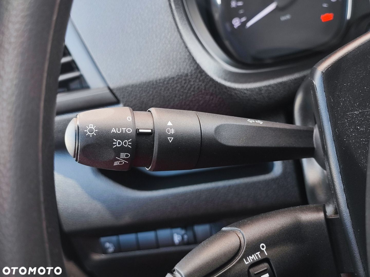 Toyota PROACE - 16