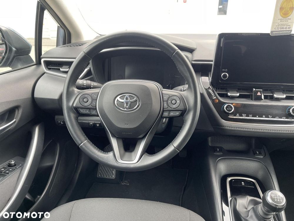 Toyota Corolla - 11