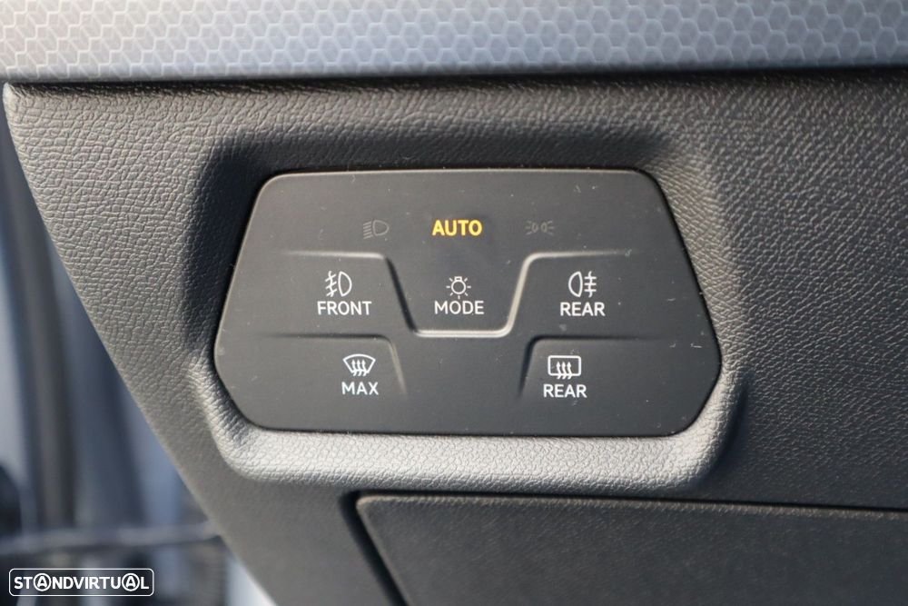 SEAT Leon ST 2.0 TDI Style - 12