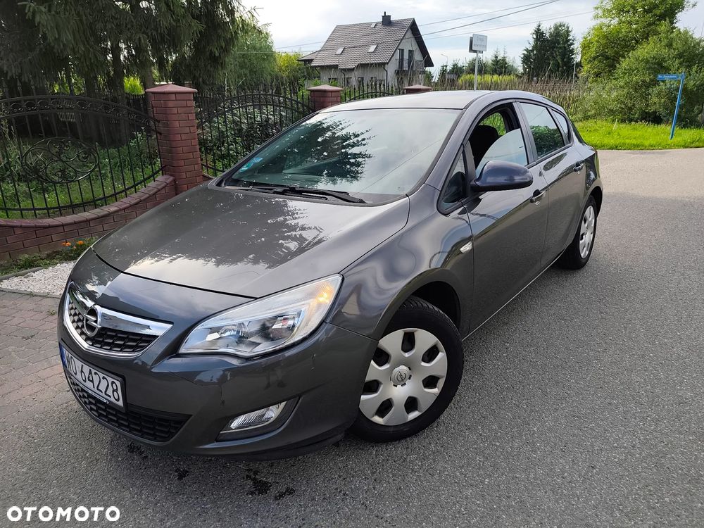 Opel Astra 1.4 - 5