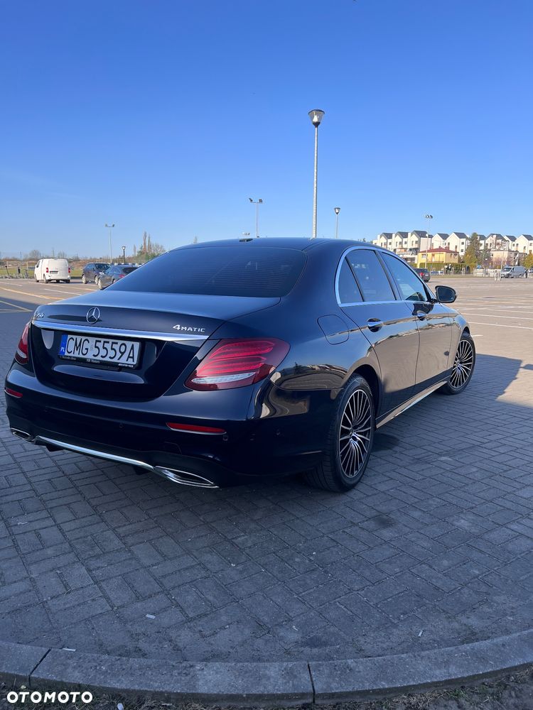 Mercedes-Benz Klasa E - 7