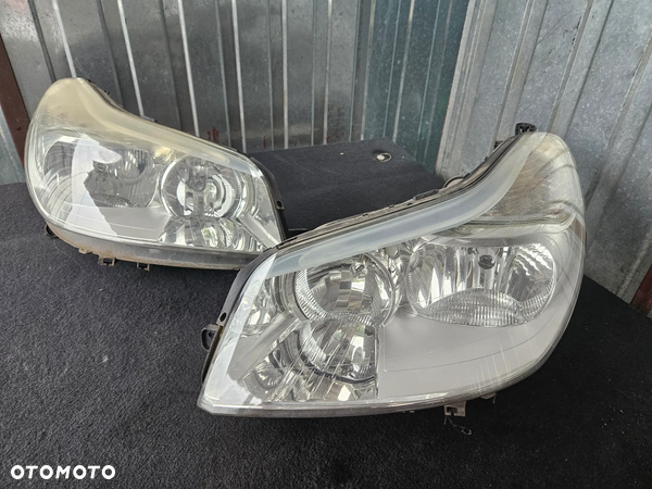 Lampa przednia lewa prawa reflektor lewy prawy Citroen C5 LIFT