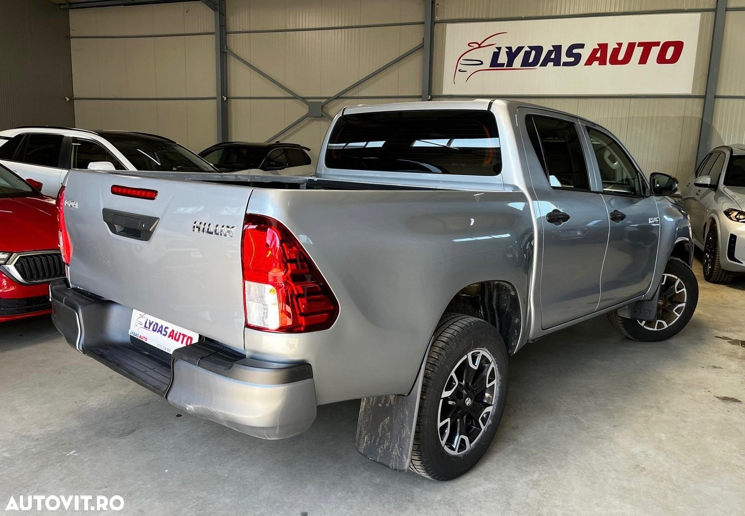 Toyota Hilux 2.4D 150CP 4x4 Double Cab 6MT Comfort - 6