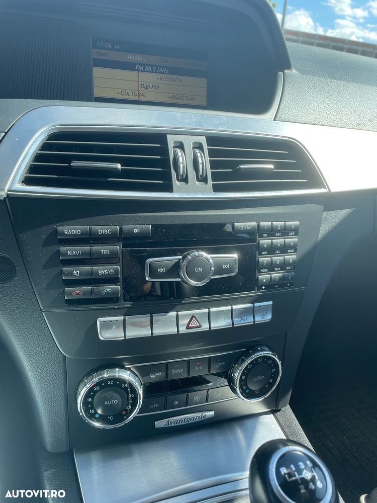 Mercedes-Benz C 250 CDI DPF (BlueEFFICIENCY) Avantgarde - 10