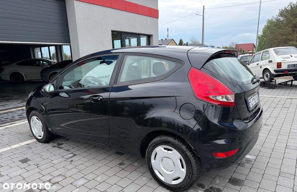 Ford Fiesta - 4