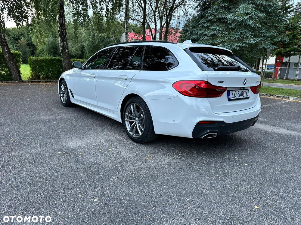 BMW Seria 5 520d xDrive M Sport sport - 4