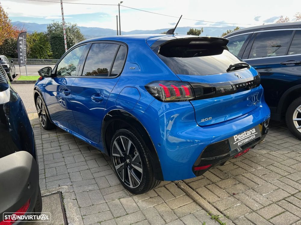 Peugeot 208 1.2 PureTech GT EAT8 - 4