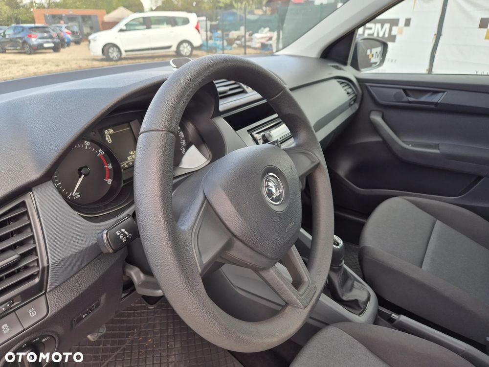 Skoda Fabia - 24