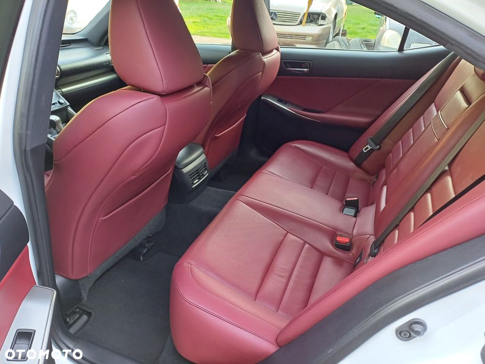 Lexus IS ver-300h-f-sport - 20