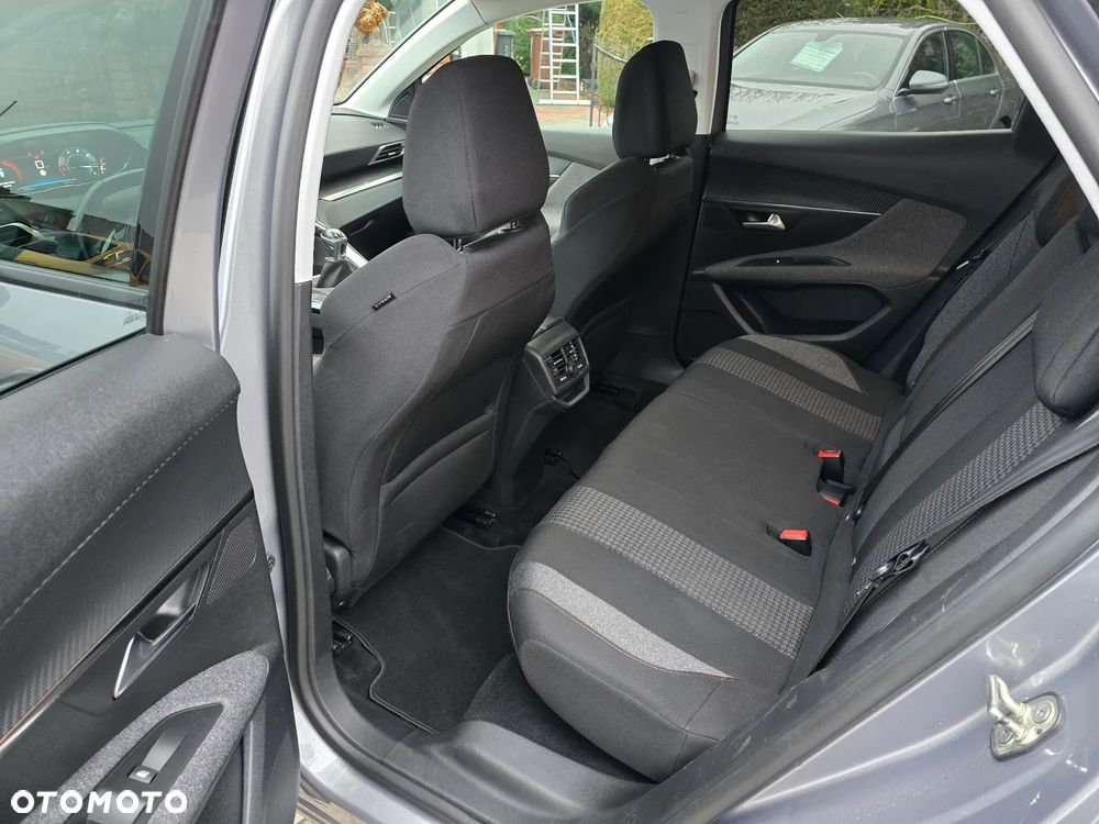 Peugeot 3008 - 9