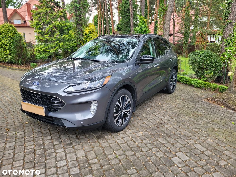 Ford Kuga - 3