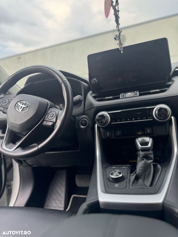 Toyota RAV4 2.5 VVT-iE 4x4 Luxury - 19