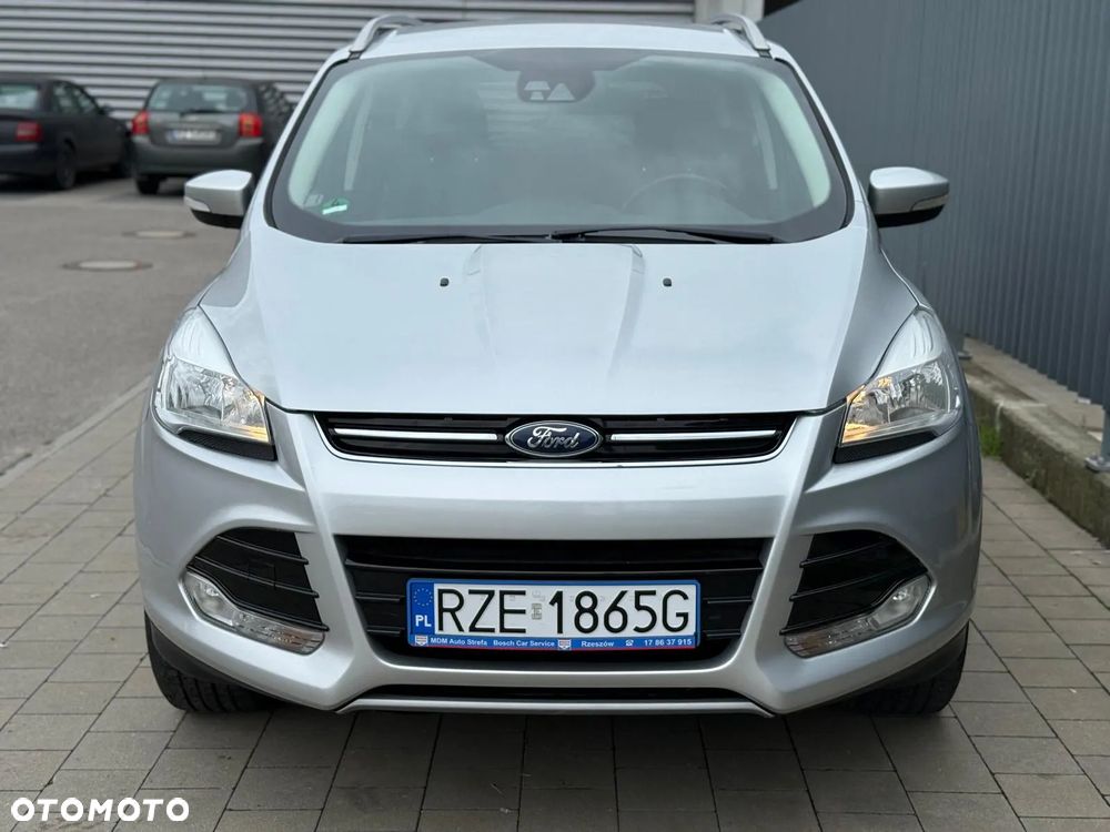 Ford Kuga 2.0 TDCi 2x4 SYNC - 11