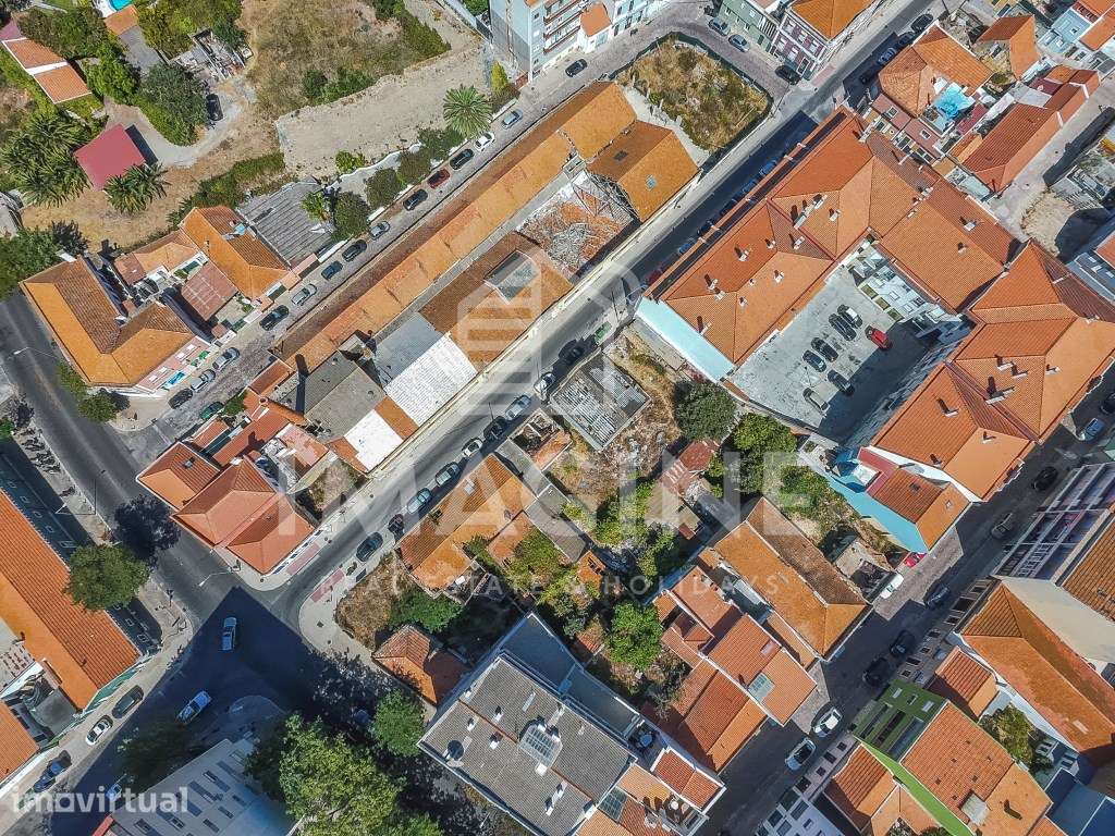 Conjunto de moradias para demolir/reconstruir com 552,40 m² - junto... - Grande imagem: 3/16