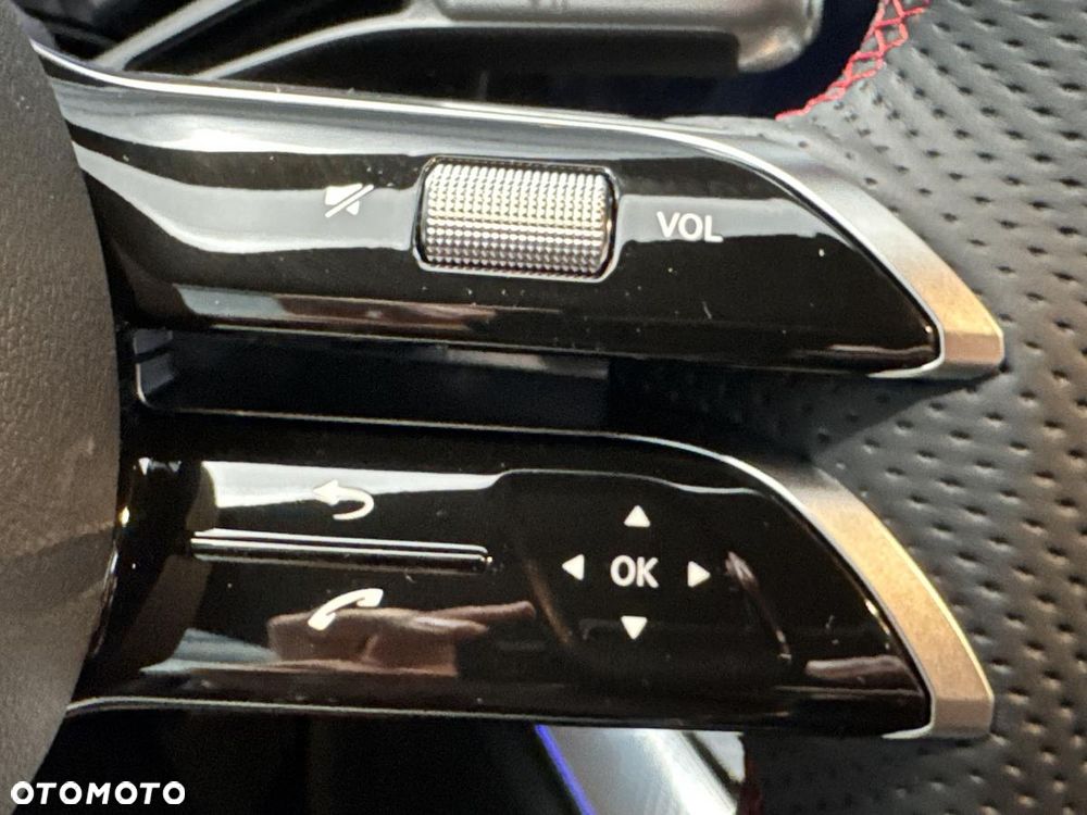 Mercedes-Benz CLA 200 mHEV 4-Matic 8G-DCT - 17