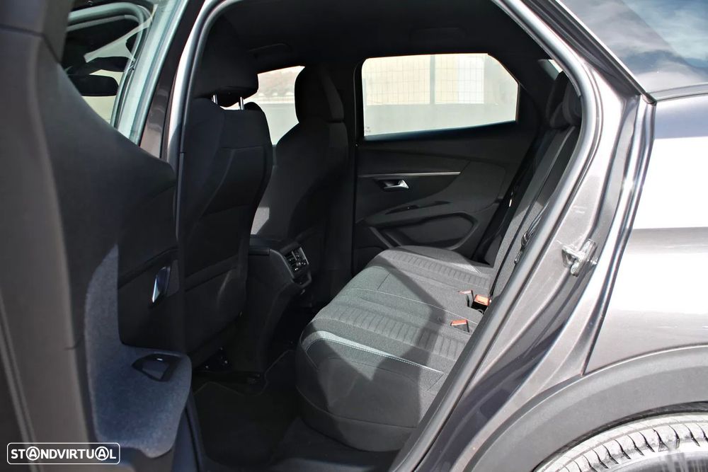 Peugeot 3008 1.6 Hybrid Active Pack e-EAT8 — fotografia 21