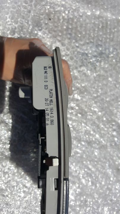 LAMPKA PODSUFITKI AUDI A3 8L 8L0947111D - 3