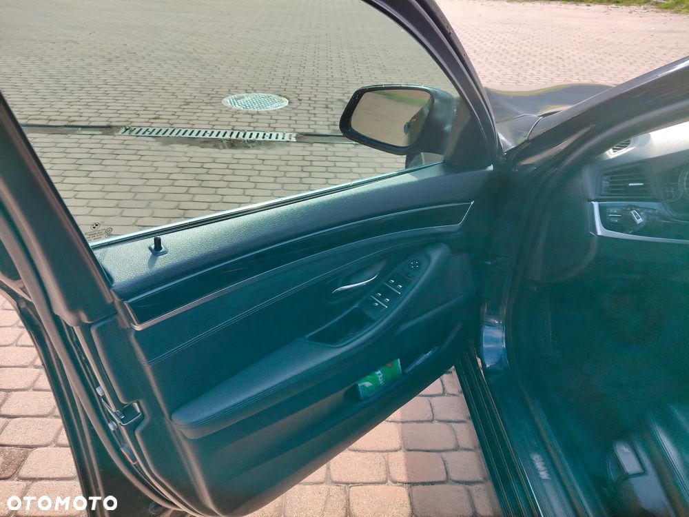 BMW Seria 5 - 22