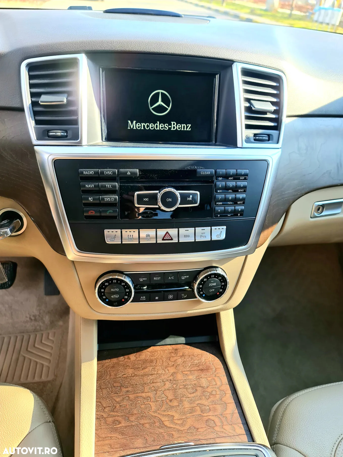 Mercedes-Benz ML 350 BlueTec 4MATIC Aut - 12