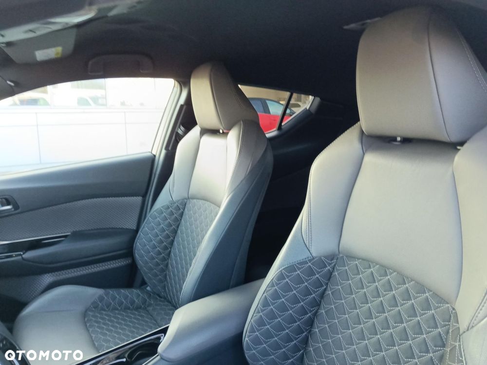 Toyota C-HR 1.8 Hybrid Executive - 14