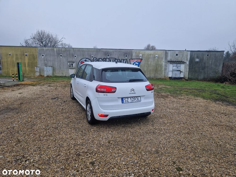Citroën C4 HDi 115 Attraction - 4