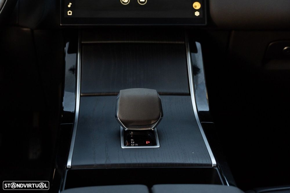 Land Rover Range Rover Velar 2.0 P400e AWD HSE - 38