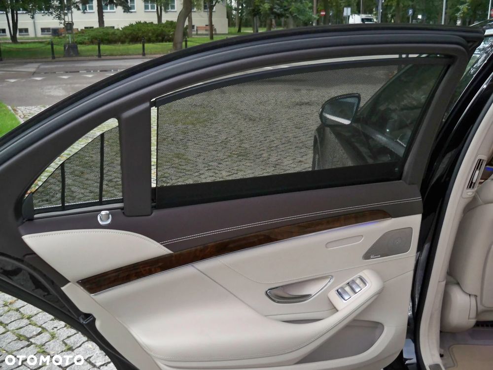 Mercedes-Benz Klasa S 500 4-Matic L 7G-TRONIC - 29