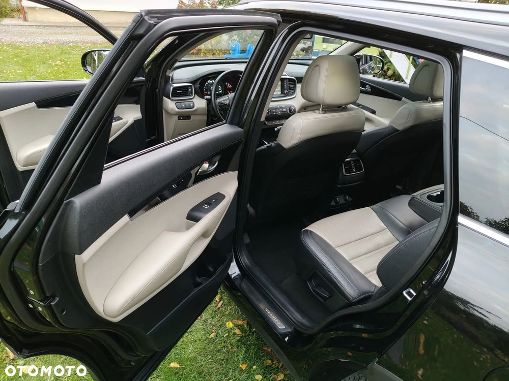 Kia Sorento - 30
