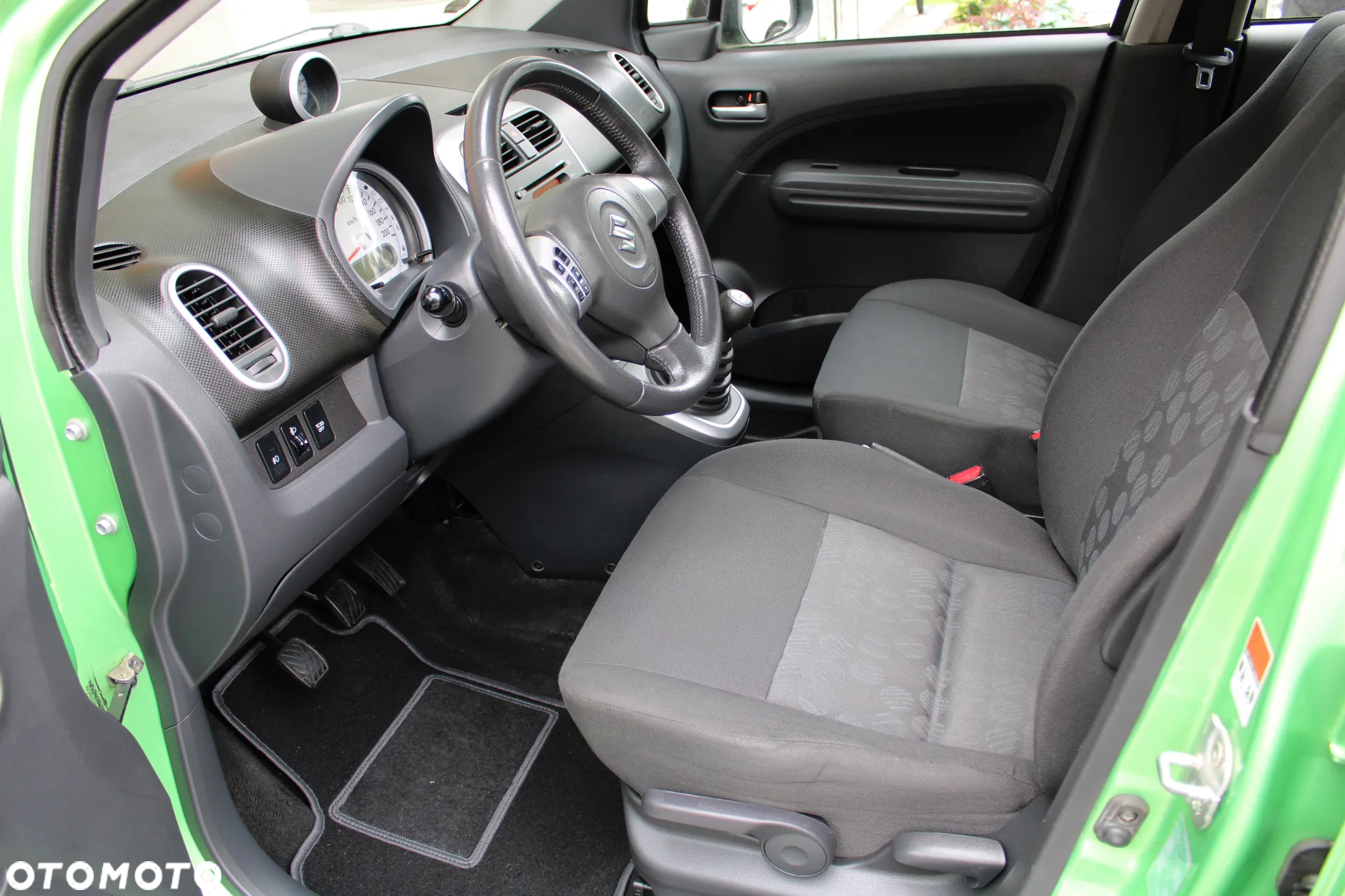 Suzuki Splash 1.0 Club - 6