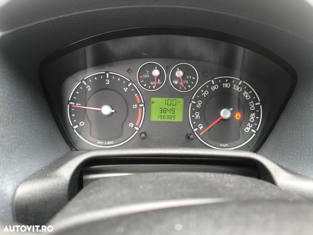 Ford Fusion 1.4 TDCI Comfort - 11