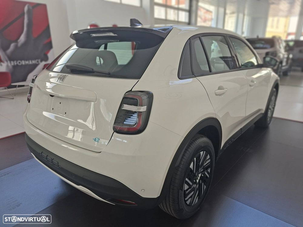 Fiat 600e 54 kWh Business Edition - 5