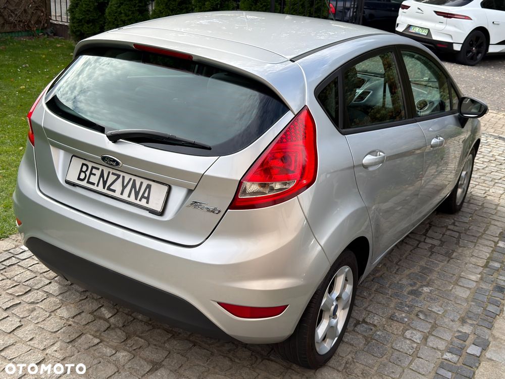 Ford Fiesta - 17
