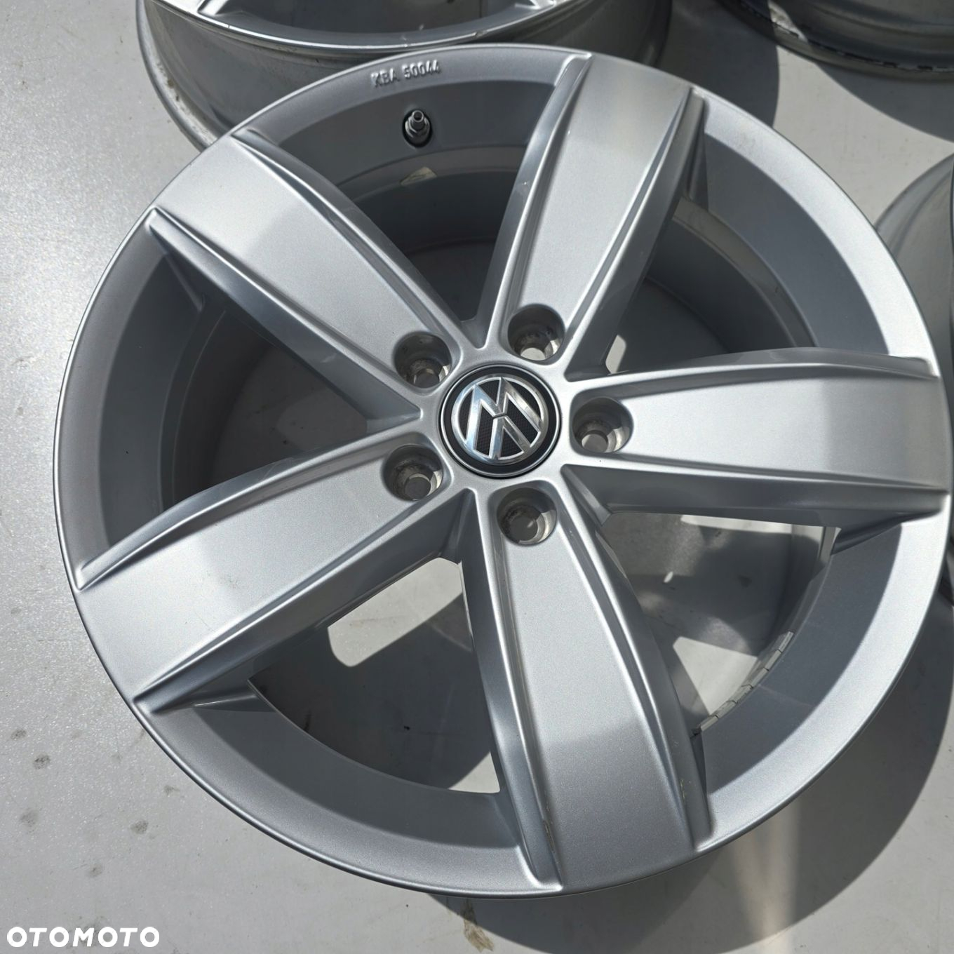 VW PASSAT B7 B8 CC TIGUAN II I T-ROC SHARAN GOLF VI VII CADDY 5x112 17 4X - 3