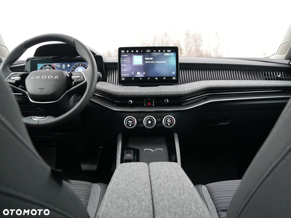 Skoda Superb 2.0 TDI SCR 4x4 Selection DSG - 38