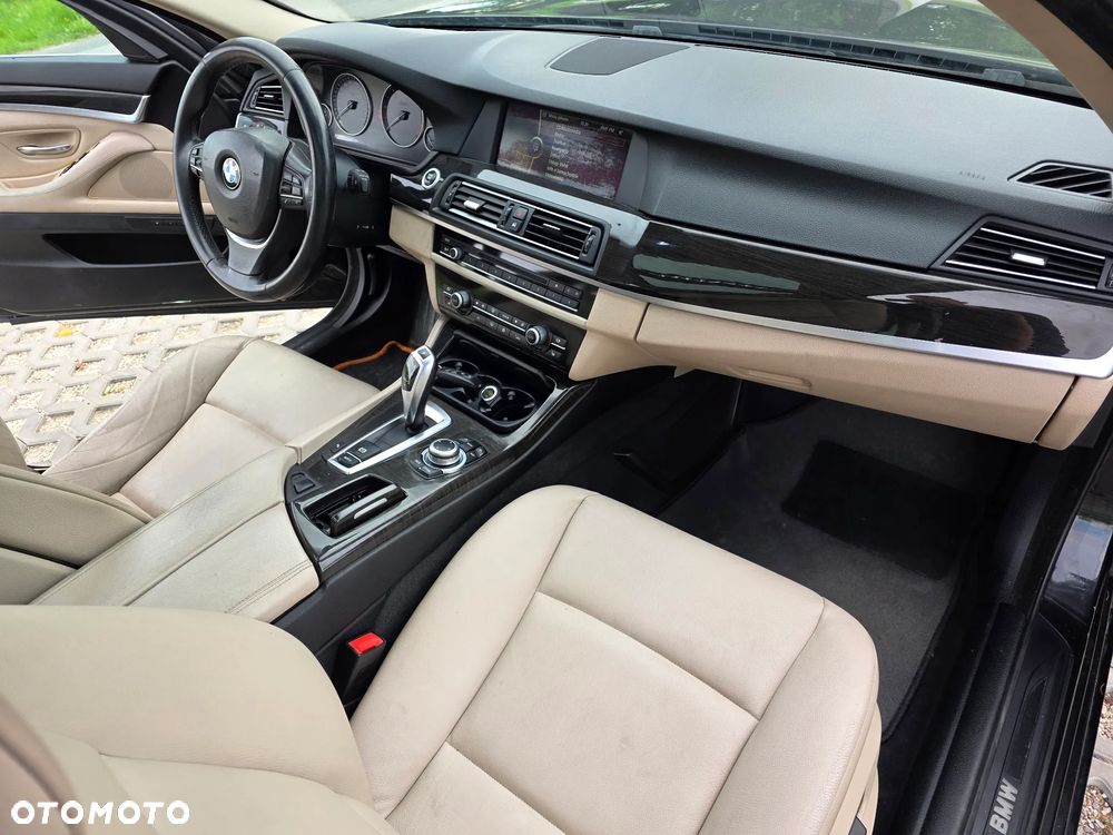 BMW Seria 5 520d Modern Line - 13
